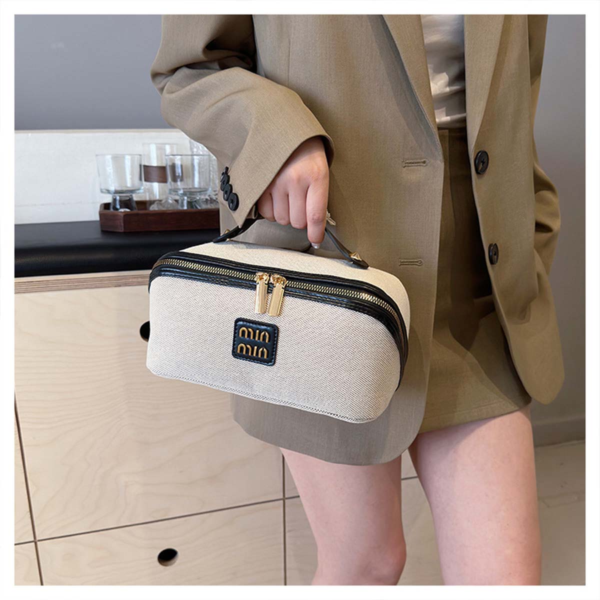Makeup bag - Retro light luxur - огляд і ціна Luxury High End Skincare