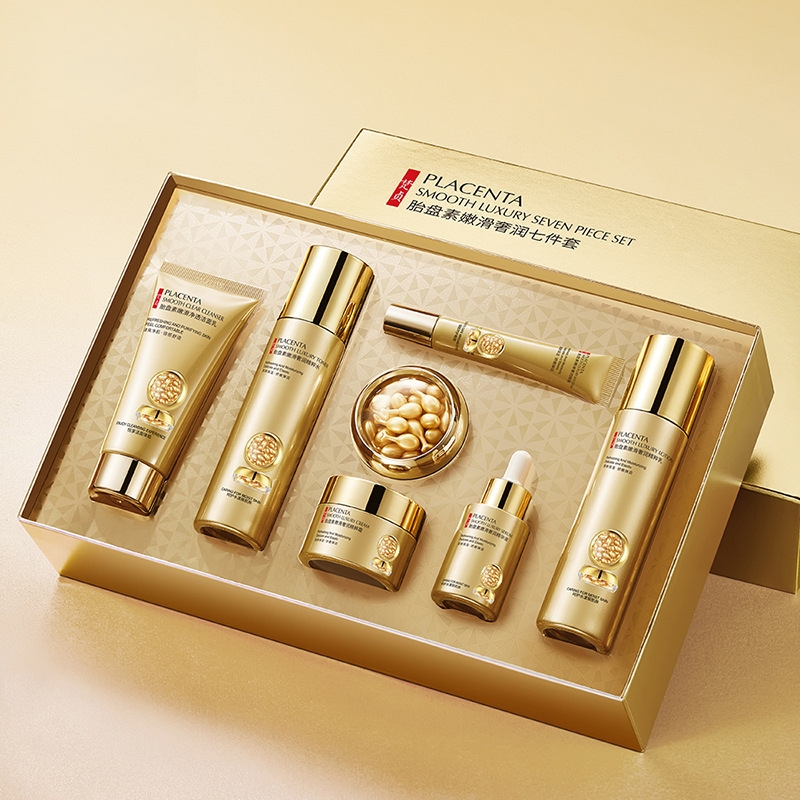 Placenta Skin Care Seven-Piece - огляд і ціна Luxury Skincare Kit